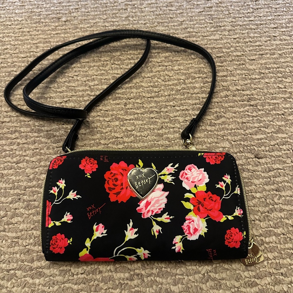 Betsey Johnson Black Floral Crossbody Wallet with Heart Charm